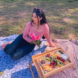 Meet your Posher, Fayeeza